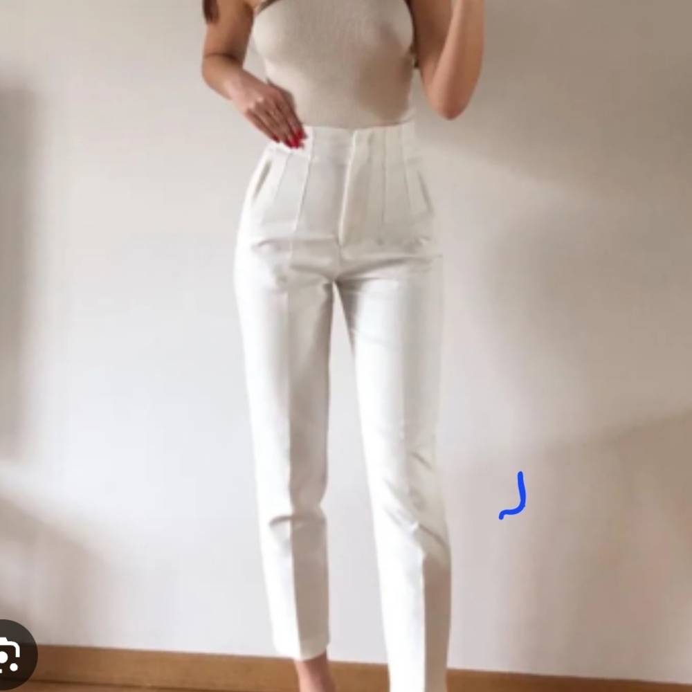 Zara White High-Waisted Cropped Pants